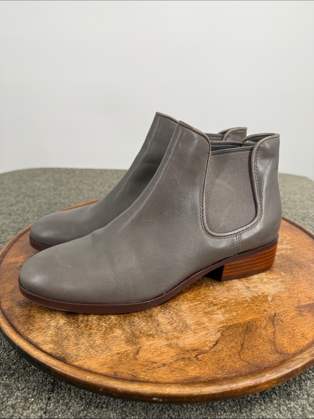 Cole Haan Boots Wm 9 B Ferri Ankle Chelsea Gray Leather Slip On Grand.OS Comfort